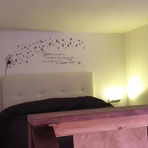 https://villa-little-house.hotels-amalfi.com